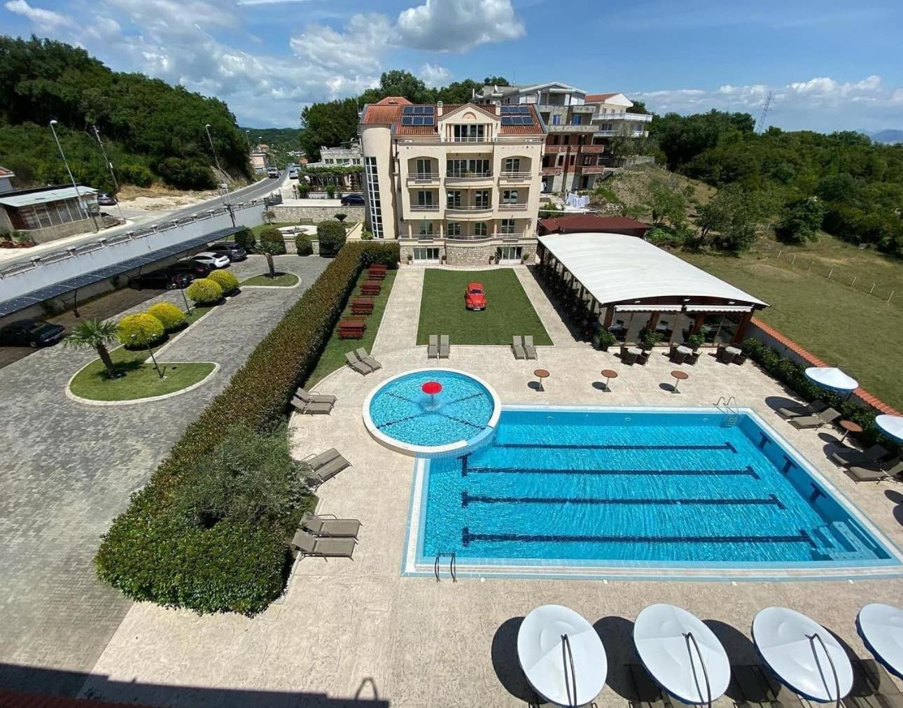 Apart Hotel Llolla Ulcinj Exterior photo