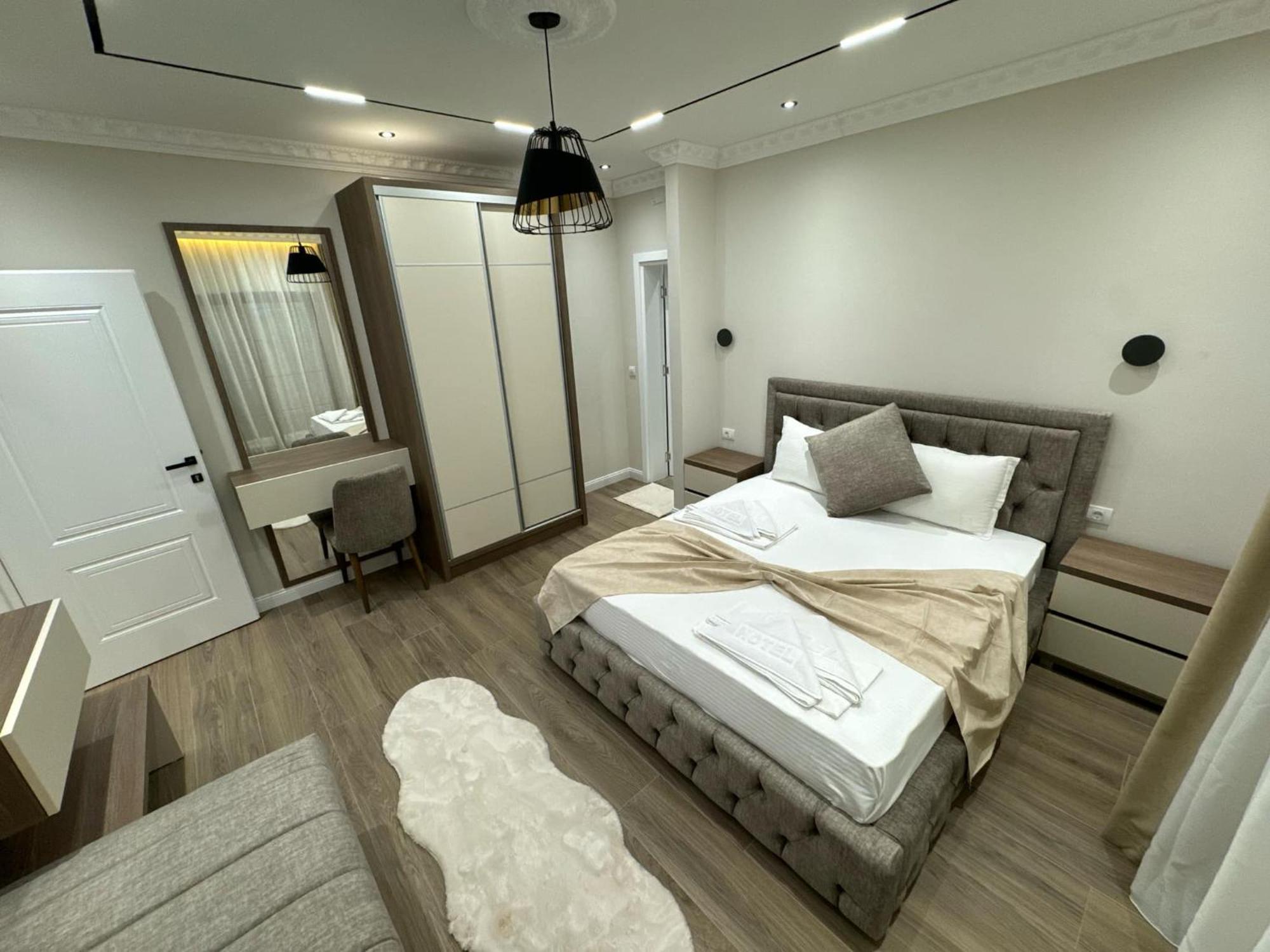 Apart Hotel Llolla Ulcinj Exterior photo