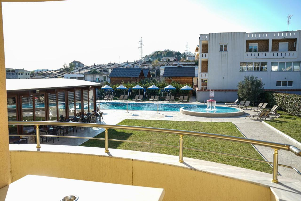 Apart Hotel Llolla Ulcinj Exterior photo